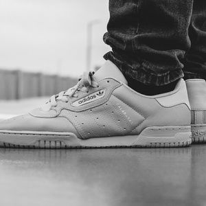❌sold❌Adidas Yeezy Powerphase Calabasas Grey Sz 10